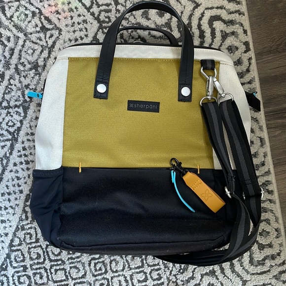 Sherpani Bags Sherpani Dispatch Bag Poshmark